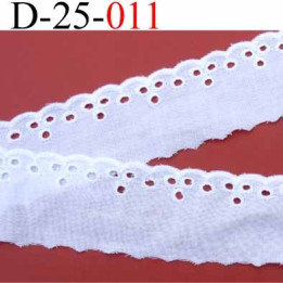 dentelle galon broderie anglaise 100 % coton blanc 25 mm vendu au mètre