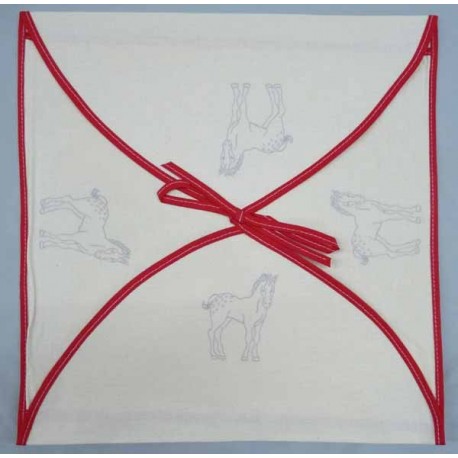 enveloppe coussin à broder toile écru coton motifs chevaux biais rouge
