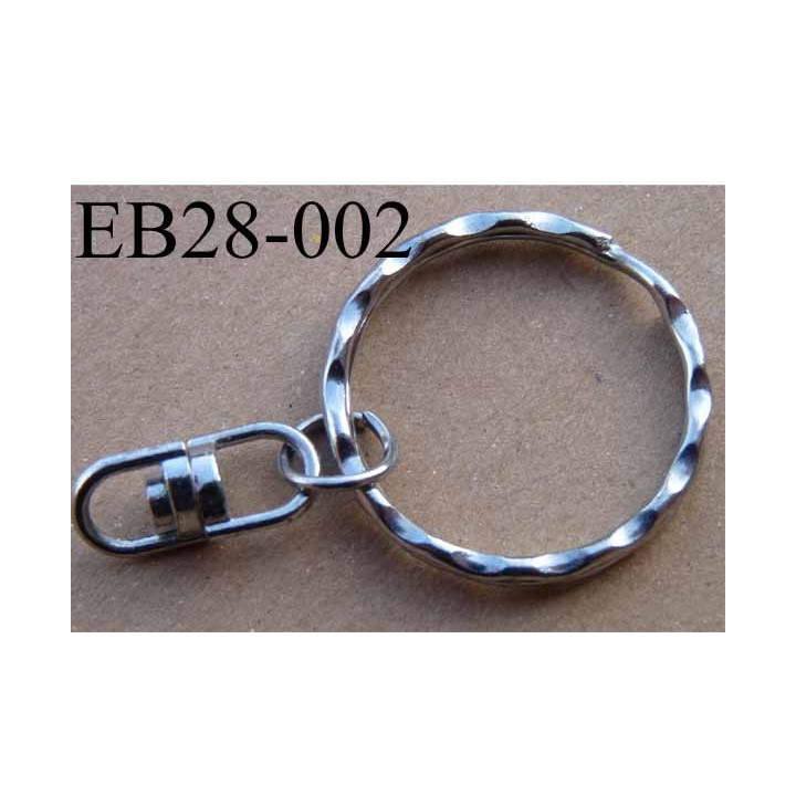 Boucle étrier anneau cranté métal chromé diamètre extérieur 2.8 cm diamètre intérieur 2.4 cm épaisseur 3 mm manille fermé 