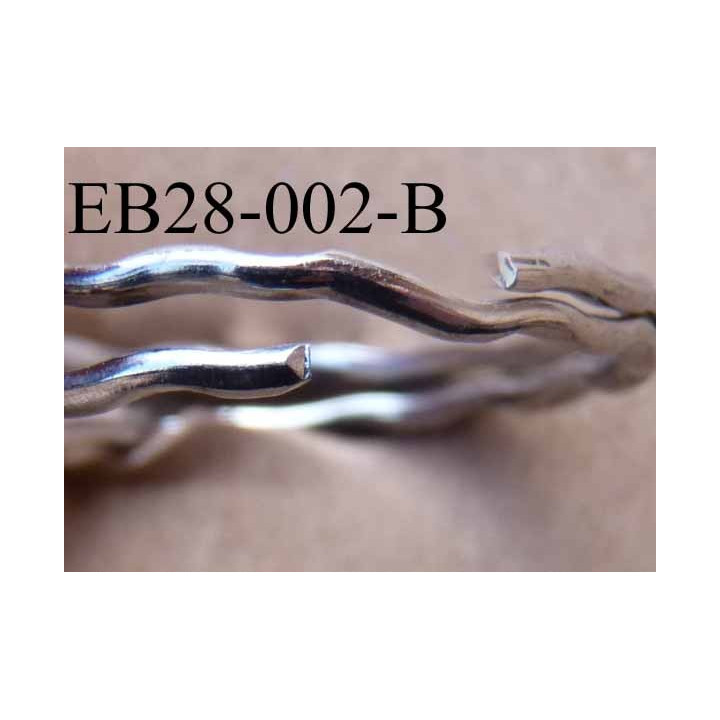 Boucle étrier anneau cranté métal chromé diamètre extérieur 2.8 cm diamètre intérieur 2.4 cm épaisseur 3 mm manille fermé 