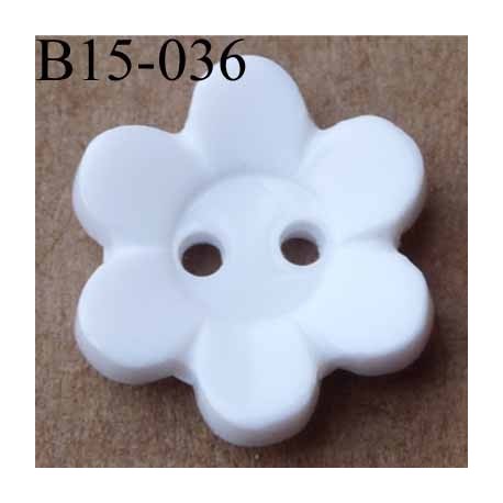 bouton 15 mm couleur blanc motif fleur 2 trous diamètre 15 millimètres