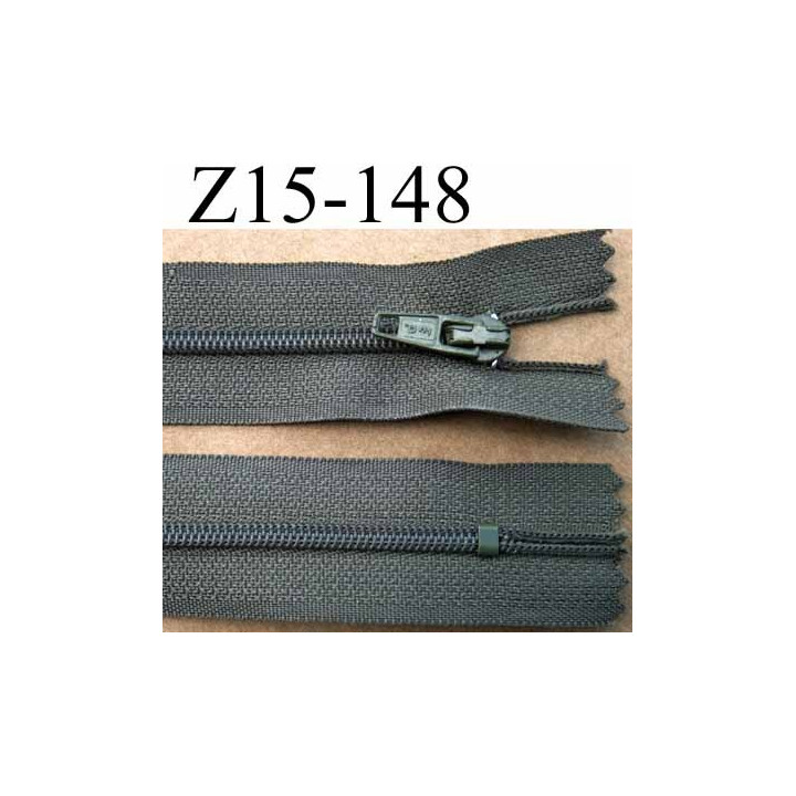 fermeture éclair longueur 15 cm couleur vert kaki non séparable largeur 2.5 cm zip nylon largeur glissière 4 mm
