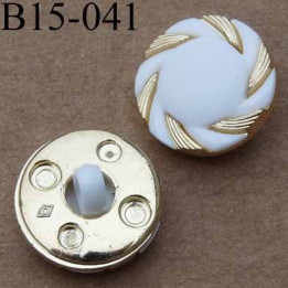 bouton 15 mm couleur blanc et doré accroche avec un anneau diamètre 15 millimètres