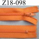 fermeture éclair longueur 18 cm couleur orange non séparable largeur 2.4 cm glissière en nylon largeur 4 mm curseur métal