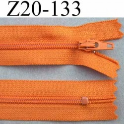 fermeture éclair longueur 20 cm couleur orange non séparable zip nylon largeur 2.5 cm largeur de glissière 4 mm