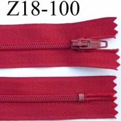 fermeture éclair longueur 18 cm couleur rouge non séparable largeur 2.5 cm glissière nylon largeur 4 mm