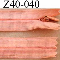 fermeture zip invisible longueur 40 cm couleur rose orangé saumon non séparable largeur 2.2 cm glissière nylon largeur 4 mm