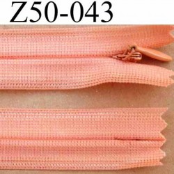 fermeture zip invisible longueur 50 cm couleur rose orangé saumon non séparable largeur 2.2 cm glissière nylon largeur 4 mm