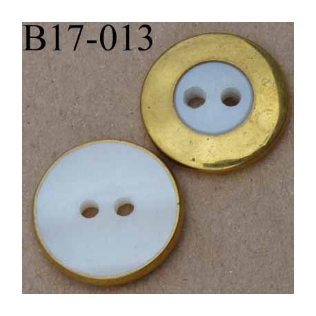 bouton 17 mm couleur blanc nacré et métal doré 2 trous diamètre 17 millimètres