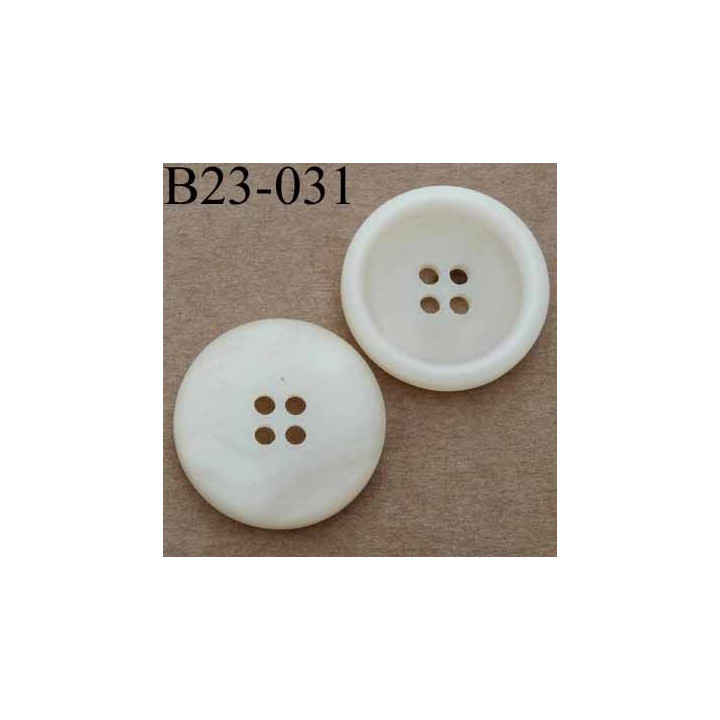 bouton 23 mm couleur écru satiné 4 trous diamètre 23 millimètres