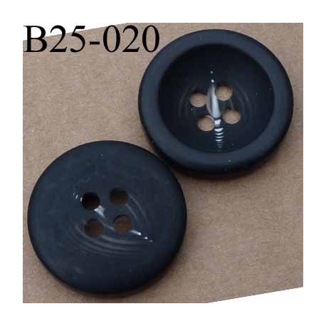 bouton 25 mm noir mat fantaisie 4 trous diamètre 25 millimètres