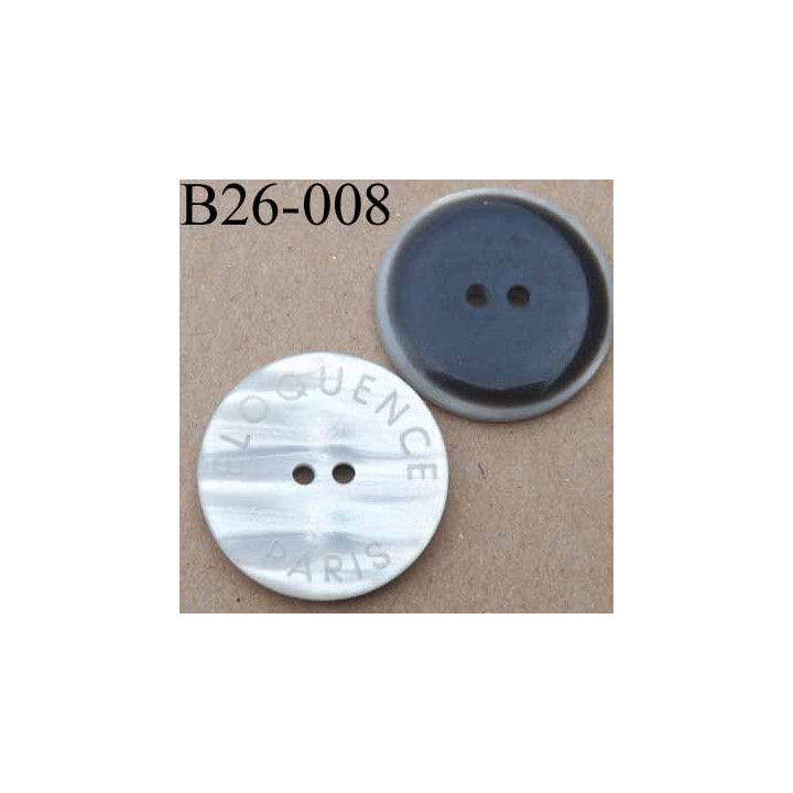 bouton 26 mm blanc cassé nacré et marron foncé avec inscription 2 trous diamètre 26 millimètres