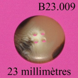 bouton 23 mm couleur écru marbré mat effet corne 4 trous diamètre 23 millimètres