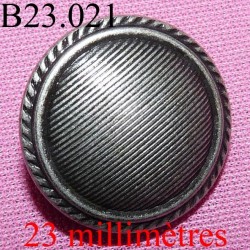 bouton 23 mm métal style ancien strié couleur étain accroche un anneau diamètre 23 millimètres