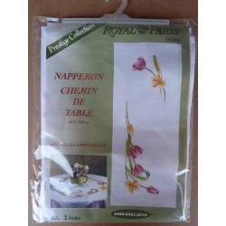 napperon chemin de table TULIPES 40x100 cm kit à broder royal paris prestige collection ref 9880.6351.2718
