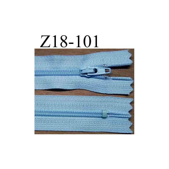 fermeture éclair longueur 18 cm couleur bleu ciel non séparable largeur 2.5 cm glissière nylon largeur du zip 4 mm
