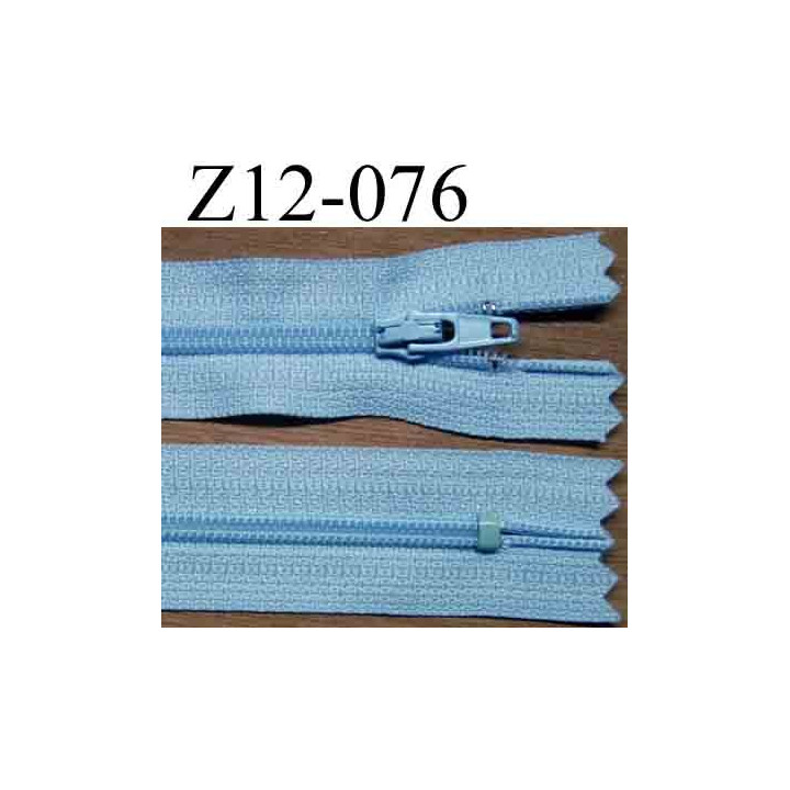 fermeture éclair longueur 12 cm couleur bleu ciel non séparable largeur 2.5 cm glissière nylon largeur du zip 4 mm
