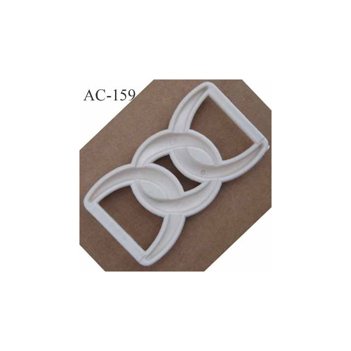 grande boucle anneau étrier plastique couleur ivoire longueur 100 mm largeur 57 mm vendu à l'unité