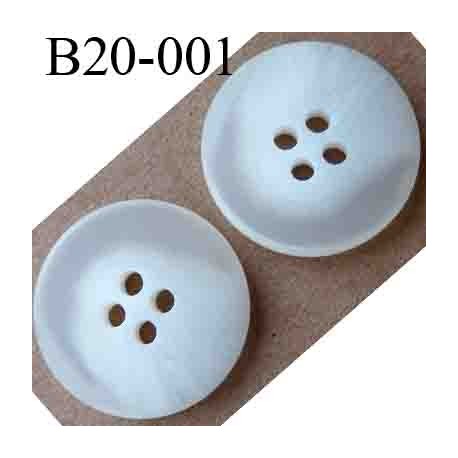bouton 20 mm couleur blanc et blanc cassé 4 trous diamètre 20 mm