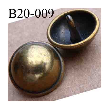 bouton 20 mm en métal style ancien accroche avec un anneau diamètre 20 millimètres