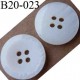 bouton 20 mm couleur blanc mat au centre blanc brillant en bordure 4 trous diamètre 20 mm
