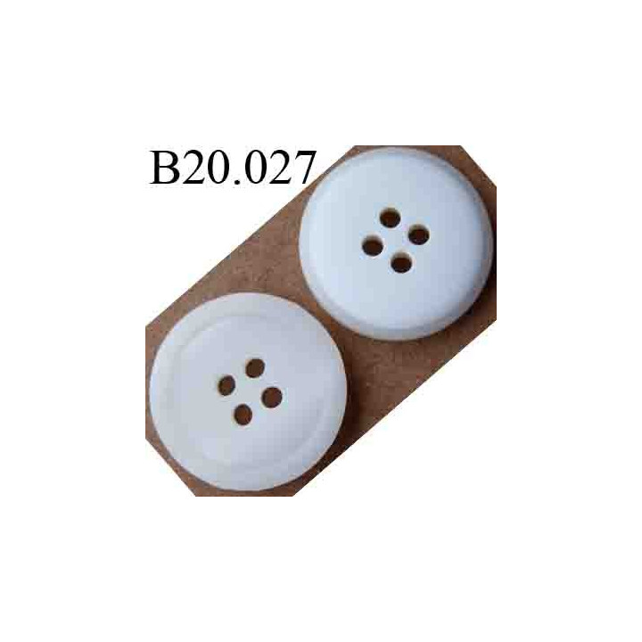 bouton 20 mm couleur blanc nacré devant et blanc mat derrière 4 trous diamètre 20 mm