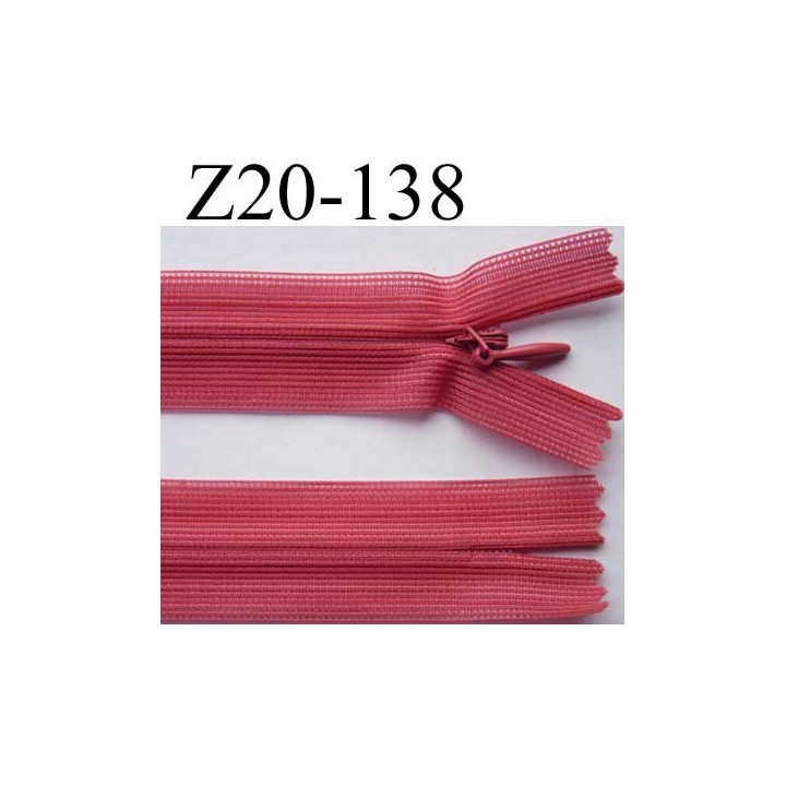 fermeture éclair invisible longueur 20 cm couleur rose foncé non séparable largeur 2.3 cm glissière nylon largeur du zip 4 mm 