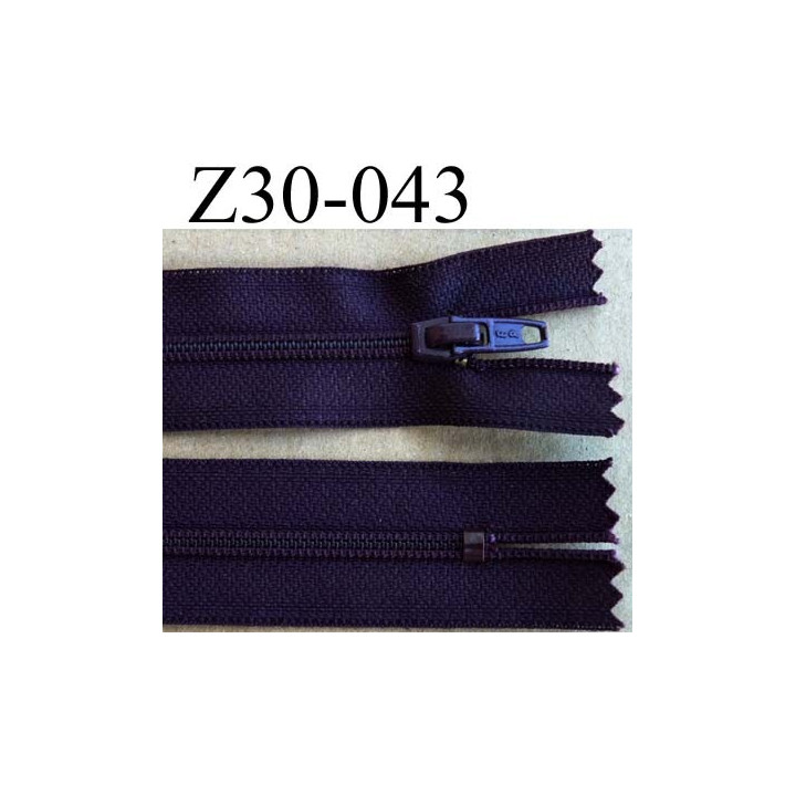 fermeture éclair longueur 30 cm couleur prune violet non séparable zip nylon largeur 2,5 cm largeur du zip nylon 4 mm