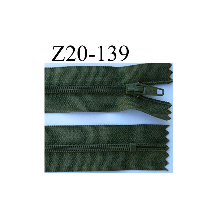 fermeture éclair longueur 20 cm couleur vert kaki non séparable largeur 2.5 cm glissière nylon largeur du zip 4 mm 