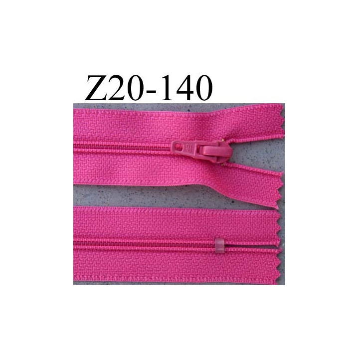 fermeture éclair longueur 20 cm couleur rose fushia non séparable largeur 2.5 cm glissière nylon largeur du zip 4 mm 