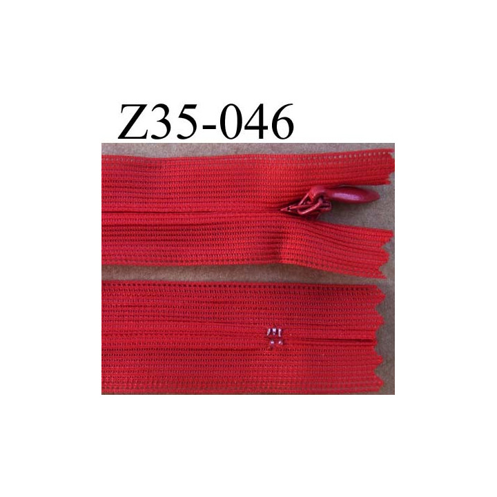 fermeture éclair invisible longueur 35 cm couleur rouge orangé saumon non séparable largeur 2.2 cm glissière nylon largeur 4 mm