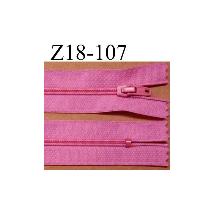 fermeture éclair longueur 18 cm couleur rose non séparable largeur 2.5 cm glissière en nylon largeur 4 mm