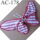 broche PAPILLON en tissu et perles couleur rouge armature fil de fer