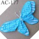 broche PAPILLON en tissu et perles couleur bleu armature fil de fer 