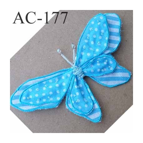 broche PAPILLON en tissu et perles couleur bleu armature fil de fer 