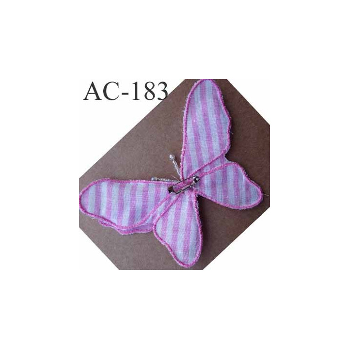 broche PAPILLON en tissu et perles couleur rose armature fil de fer 