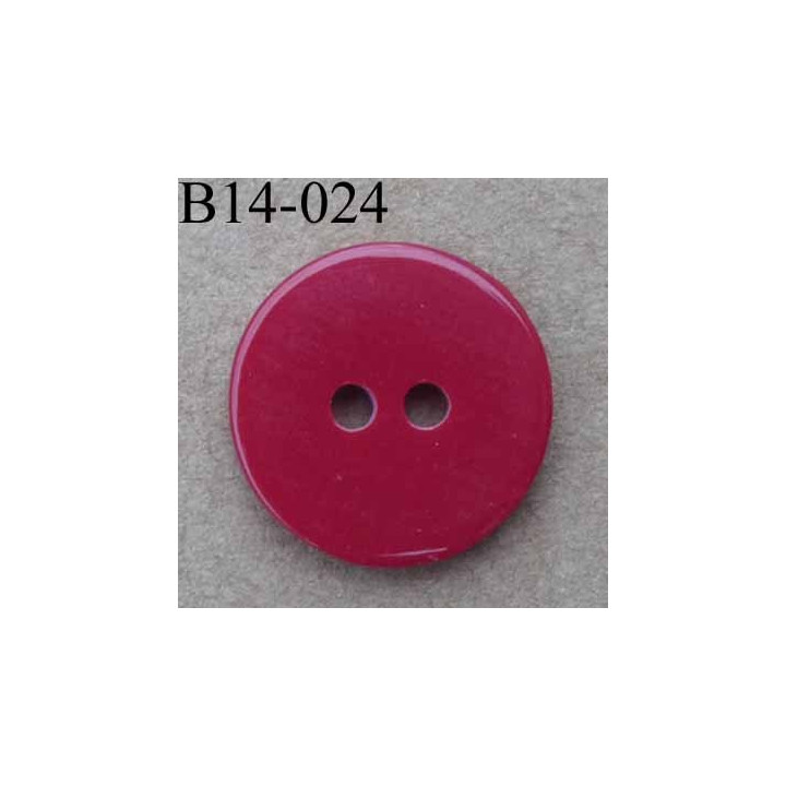 bouton diamètre 14 mm couleur rouge foncé brillant  2 trous