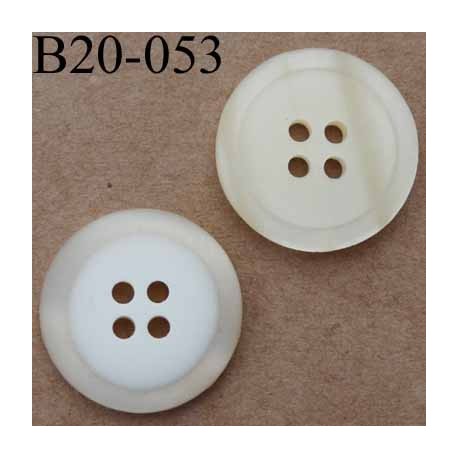 bouton 20 mm couleur écru brillant et blanc mat 4 trous diamètre 20 mm