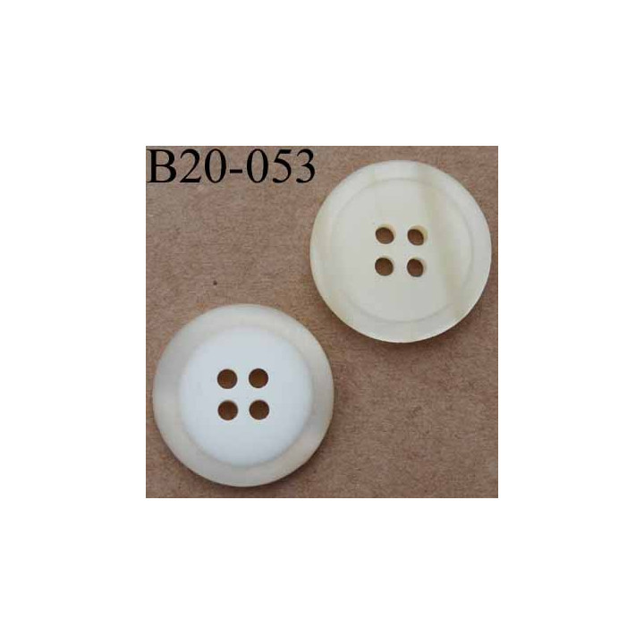 bouton 20 mm couleur écru brillant et blanc mat 4 trous diamètre 20 mm