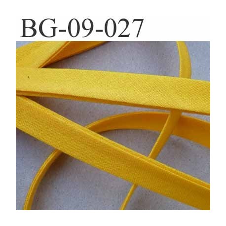 galon biais passepoil plié largeur 9 mm 2 rebords plié de 9 mm plus 2 rebords de 4 mm couleur jaune en coton