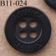 bouton diamètre 11 mm inscription KULTE couleur noir 4 trous