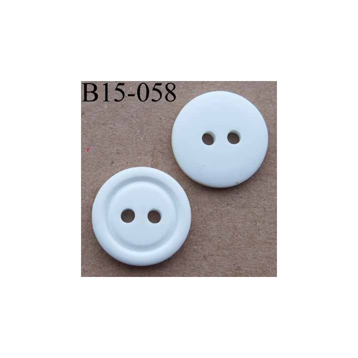 bouton diamètre 15 mm  couleur naturel 2 trous