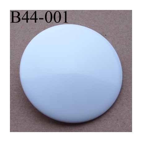 bouton diamètre 44 mm pvc couleur blanc brillant accroche avec un anneau