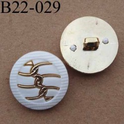 bouton 22 mm métal et pvc couleur blanc et chromé accroche un anneau  diamètre 22 mm