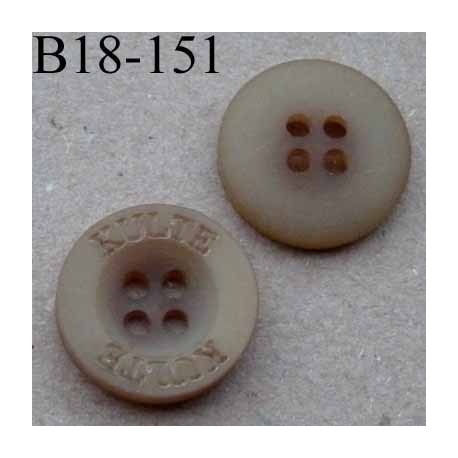 bouton 15 mm inscription KULTE couleur marron beige mat  4 trous diamètre 15 mm