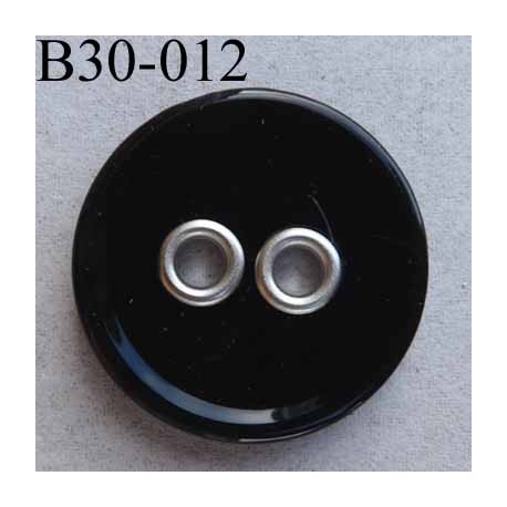 bouton diamètre 30 mm 2 trous sertis métal couleur noir brillant épaisseur 4 mm