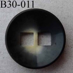 bouton fantaisie diamètre 30 mm 2 trous carrés (7 mm X 7 mm) couleur noir gégradé ivoire épaisseur 6 mm