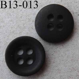 bouton diamètre 13 mm  4 trous couleur marron foncé mat