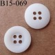 bouton diamètre 15 mm 4 trous couleur blanc mat diamètre 15 mm