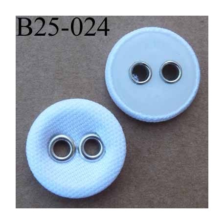 bouton 25 mm couleur blanc (recouvert de tissu) 2 trous sertis de métal chromé diamètre 25 millimètres